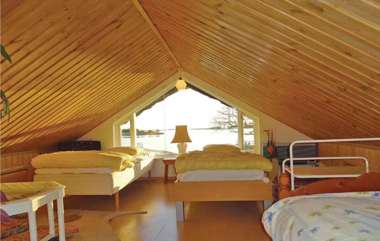 Awesome Home In Soelvesborg With House Sea View Exteriör bild