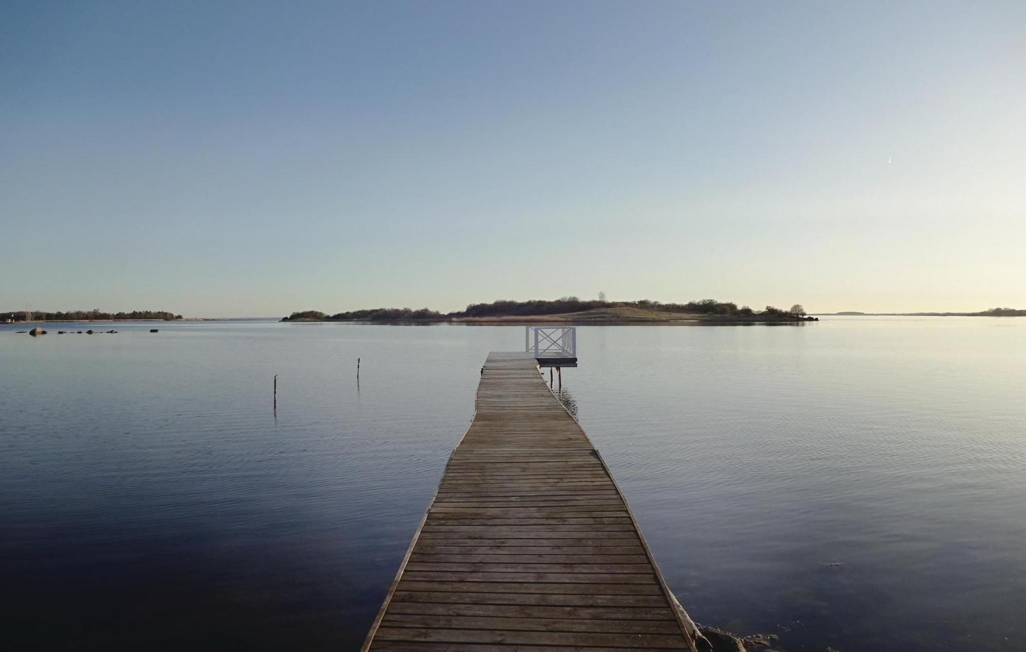 Awesome Home In Soelvesborg With House Sea View Exteriör bild
